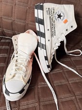 CONVERSE Off-White x Chuck 70