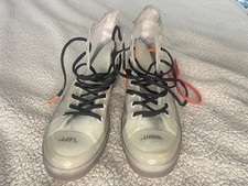 Off-White x Converse Chuck